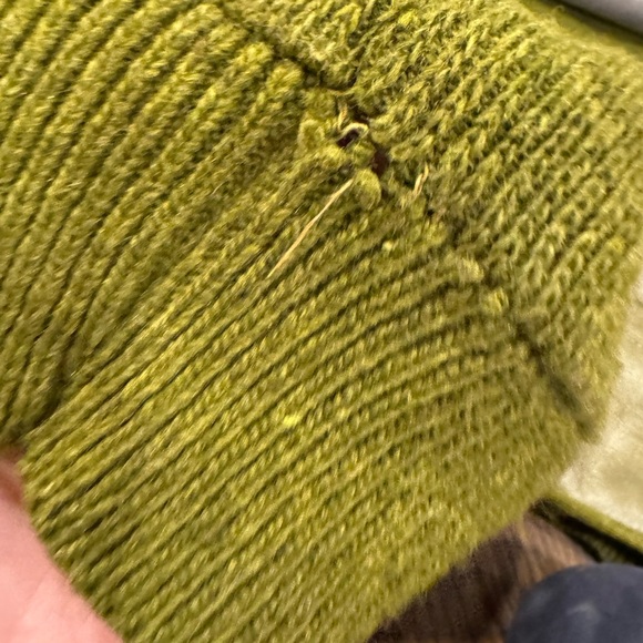 VTG 60’s Green Wool & Leather Cardigan Sweater Medium EUC See Measurements Flaws - Picture 9 of 9